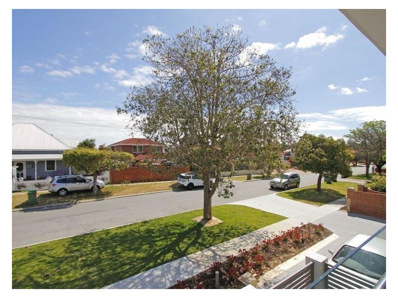 1/16 Watson Place, Maylands WA 6051