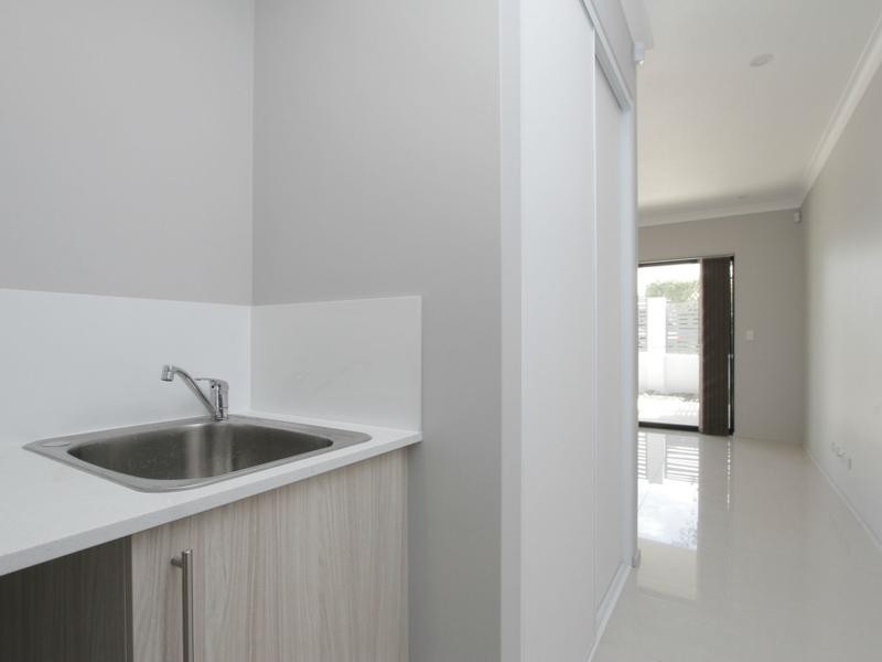 1/16 Watson Place, Maylands WA 6051