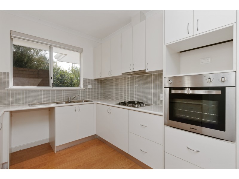 1 Fraser Grove, Bentley WA 6102