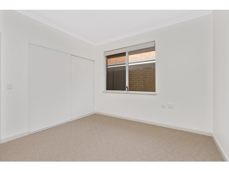 1 Fraser Grove, Bentley WA 6102