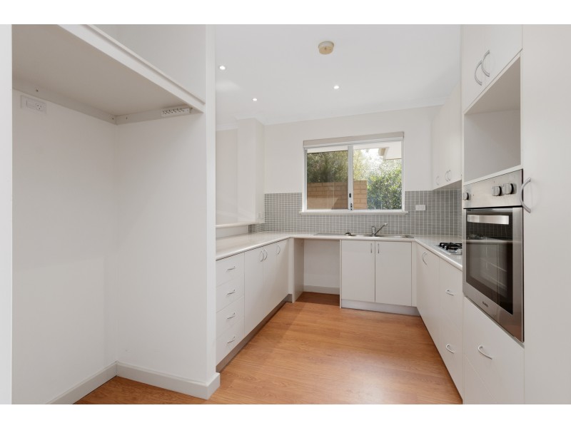 1 Fraser Grove, Bentley WA 6102