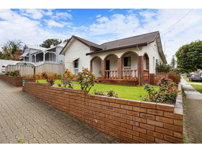 22 Coode Street, Bayswater WA 6053
