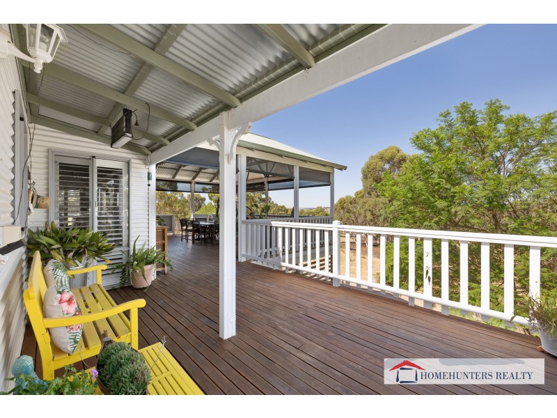 28 Roberts Vale, Hoddys Well WA 6566