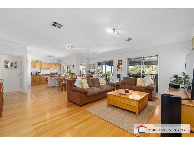 28 Roberts Vale, Hoddys Well WA 6566