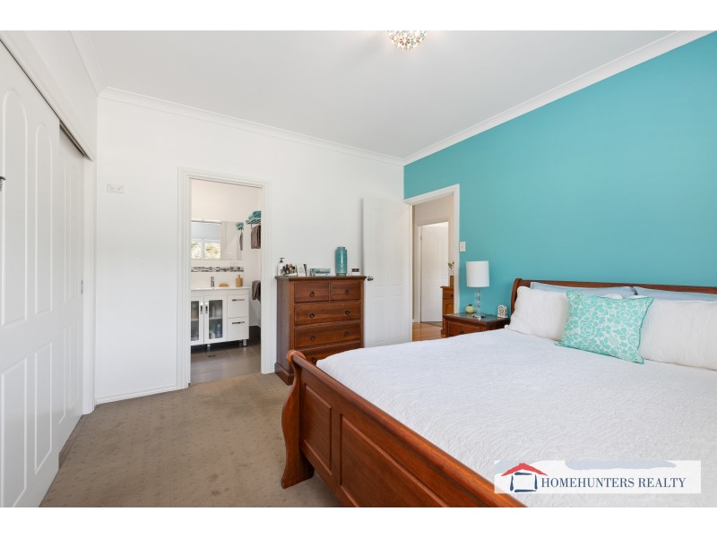 28 Roberts Vale, Hoddys Well WA 6566