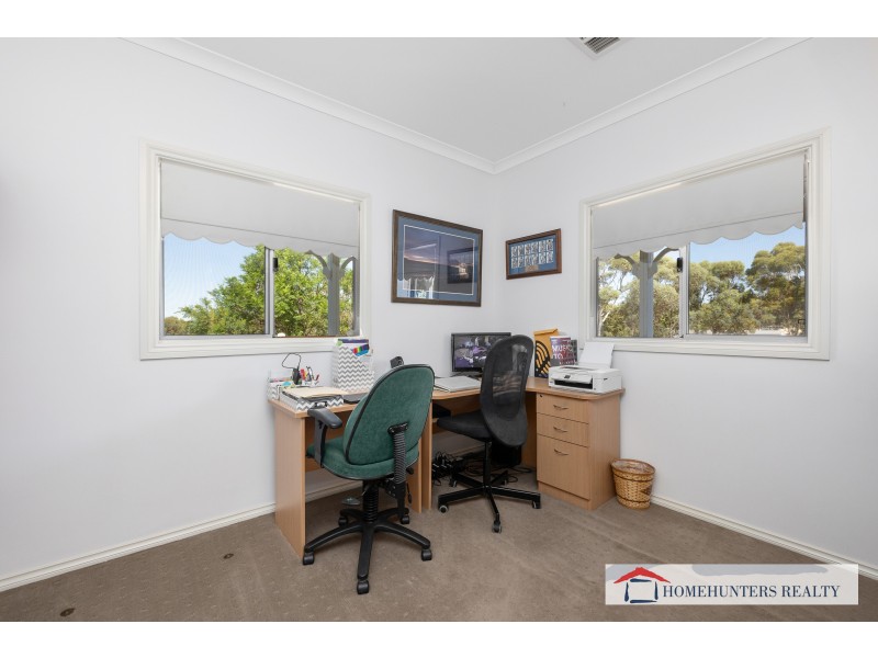 28 Roberts Vale, Hoddys Well WA 6566
