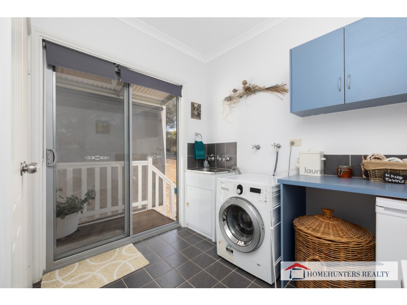 28 Roberts Vale, Hoddys Well WA 6566