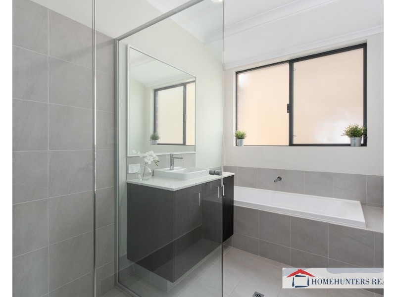 27 Greystone Terrace, Helena Valley WA 6056