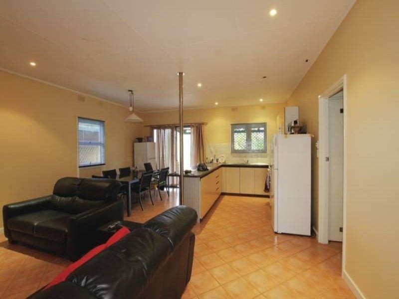 6 Woollybutt Place, Kununurra WA 6743