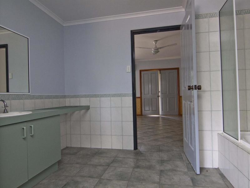 1/33 Konkerberry Drive, Kununurra WA 6743