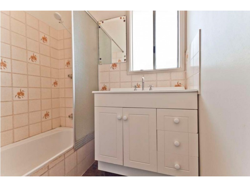 23 Nutwood Crescent, Kununurra WA 6743