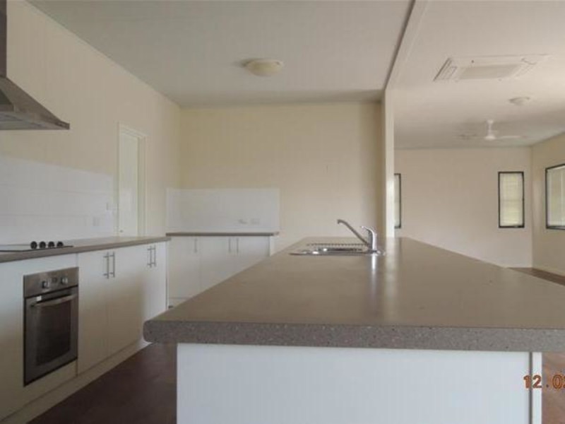 12 Tamarind Meander, Kununurra WA 6743