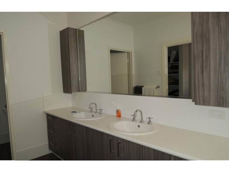 12 Zamia Link, Kununurra WA 6743