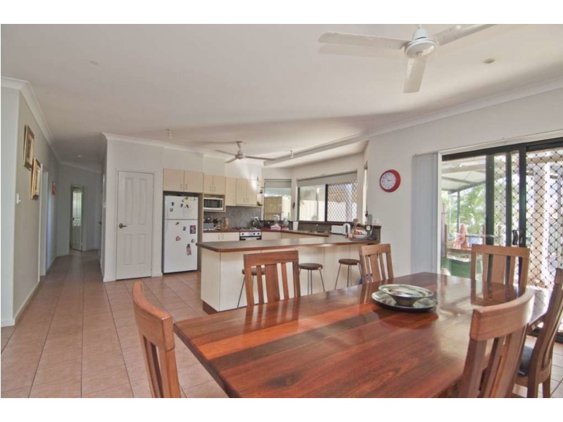 6 Cycas Close, Kununurra WA 6743