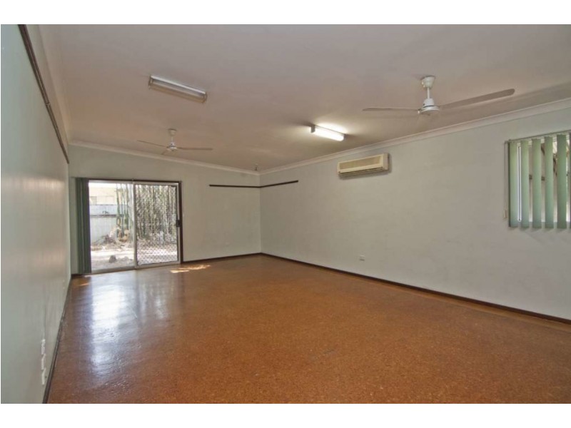 16 Mangaloo Street, Kununurra WA 6743