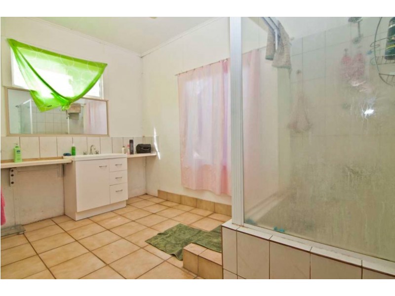 6 Bloodwood Drive, Kununurra WA 6743