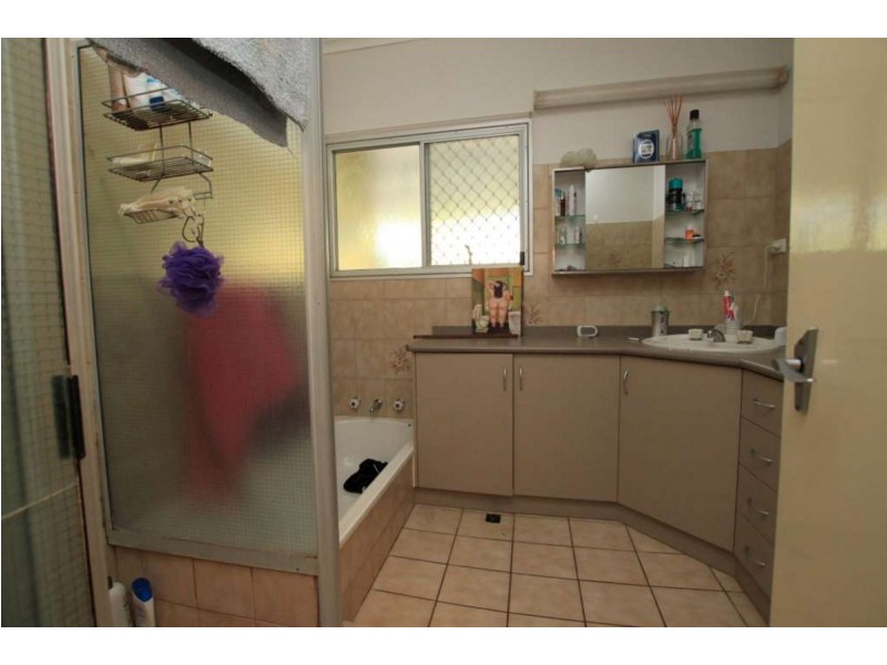 6 Boobialla Way, Kununurra WA 6743