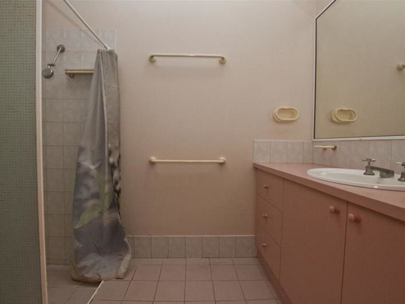 2 Cycas Close, Kununurra WA 6743