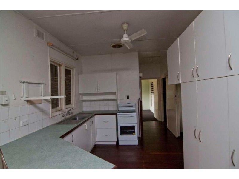 6 Rosewood Avenue, Kununurra WA 6743