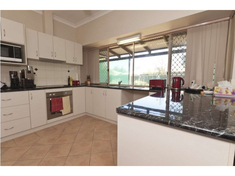 2 Cycas Close, Kununurra WA 6743