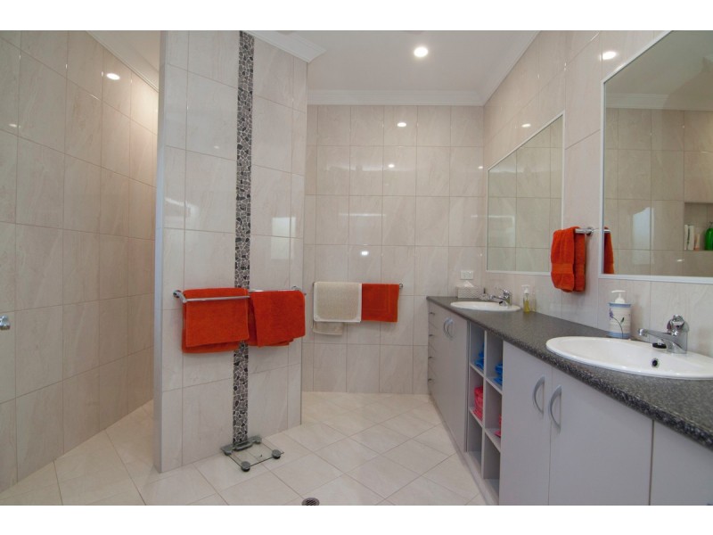 38 Zamia Link, Kununurra WA 6743