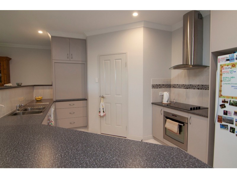 38 Zamia Link, Kununurra WA 6743