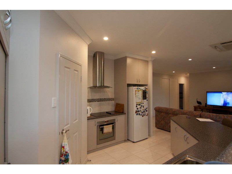 38 Zamia Link, Kununurra WA 6743