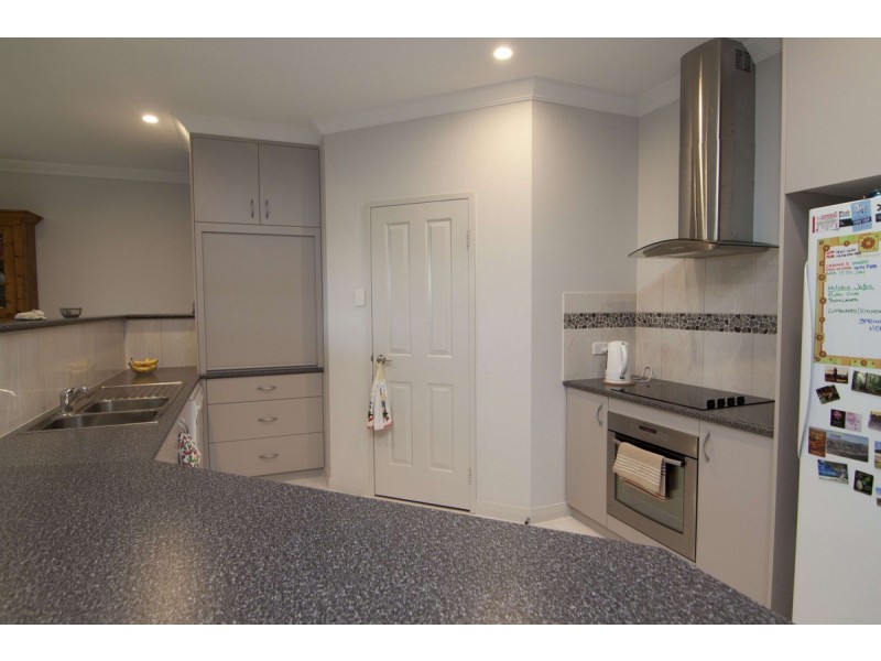 38 Zamia Link, Kununurra WA 6743