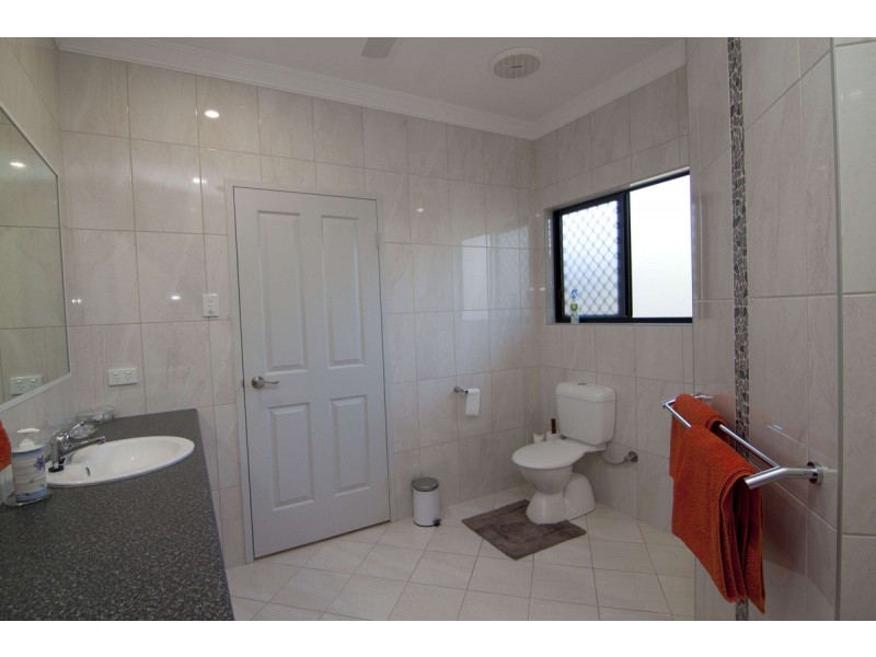 38 Zamia Link, Kununurra WA 6743