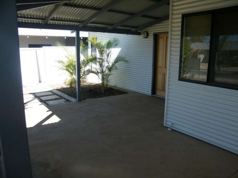 16 Zamia Link, Kununurra WA 6743