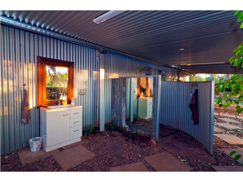 14 Weaber Plain Road, Kununurra WA 6743