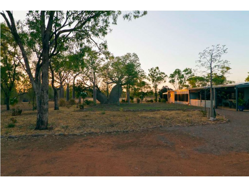 14 Weaber Plain Road, Kununurra WA 6743