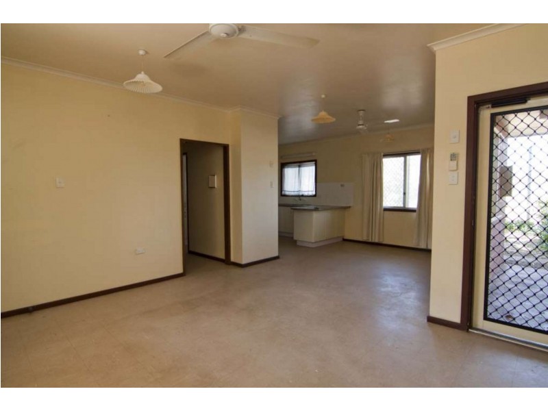 2 Lemonwood Way, Kununurra WA 6743