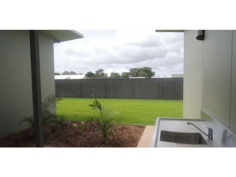 6 Bluegrass Avenue, Kununurra WA 6743