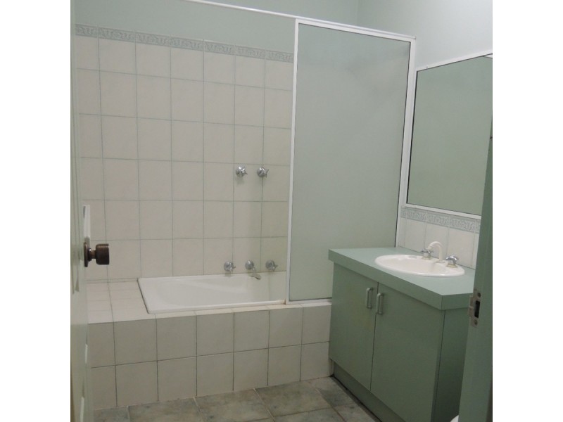 19/33 Konkerberry Drive, Kununurra WA 6743