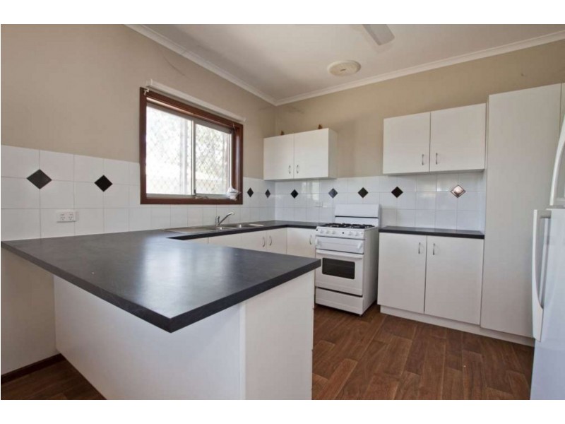 4 Sandalwood Street, Kununurra WA 6743