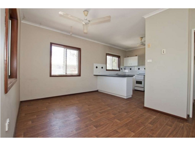 4 Sandalwood Street, Kununurra WA 6743