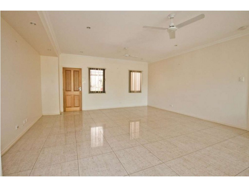 7/8 Messmate Way, Kununurra WA 6743