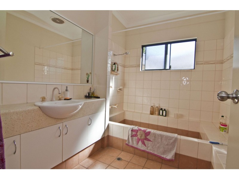 1/10 Greybox Crescent, Kununurra WA 6743