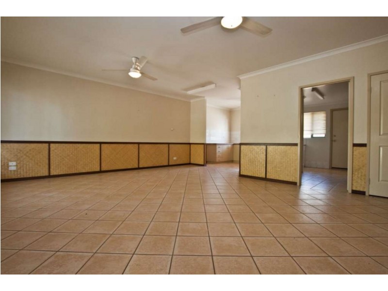 6/33 Konkerberry Drive, Kununurra WA 6743