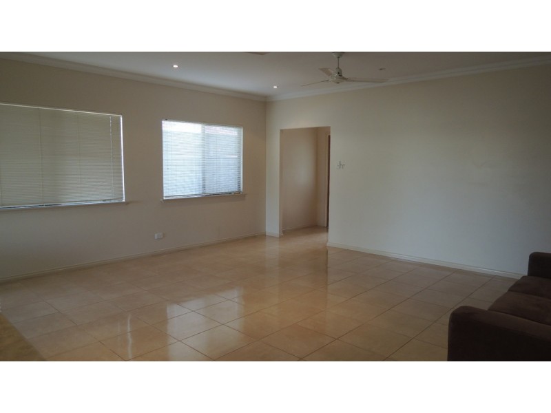 4 Grevillea Avenue, Kununurra WA 6743