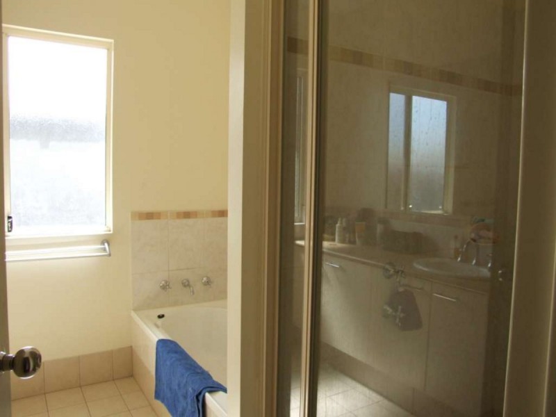 2 Grevillea Avenue, Kununurra WA 6743