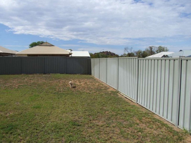 2 Grevillea Avenue, Kununurra WA 6743