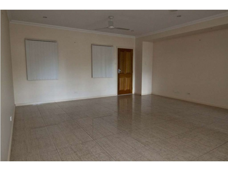 6/8 Messmate Way, Kununurra WA 6743