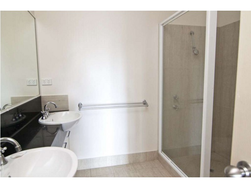 6/8 Messmate Way, Kununurra WA 6743