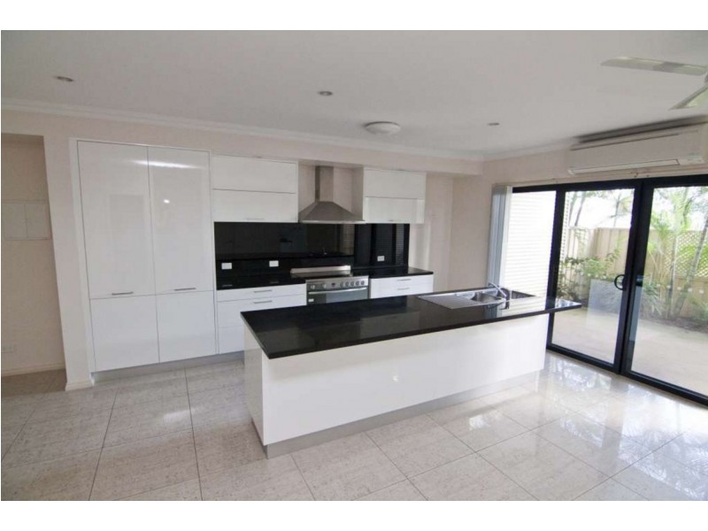 6/8 Messmate Way, Kununurra WA 6743