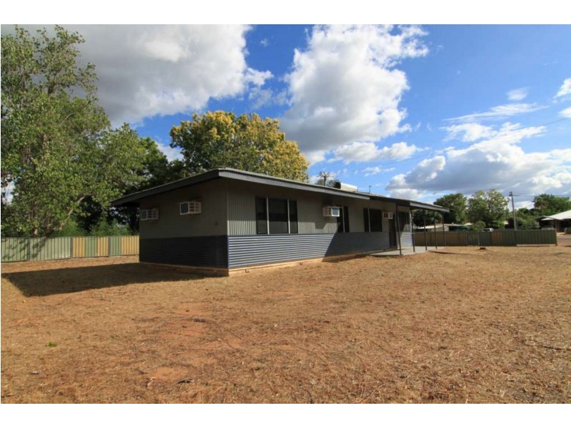 4 Weaber Plain Road, Kununurra WA 6743