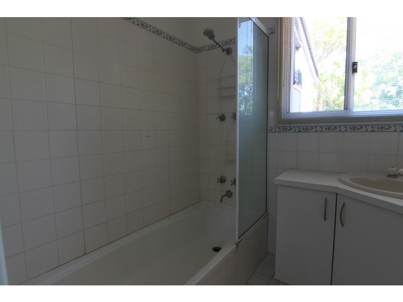 6 Rosewood Avenue, Kununurra WA 6743