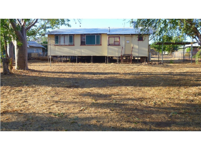 8 Flinders Street, Wyndham WA 6740