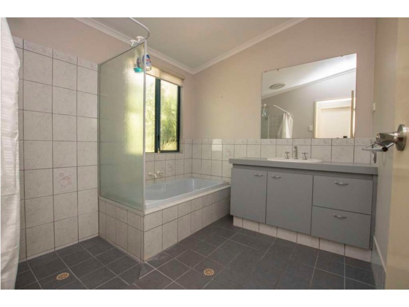 9b Plum Court, Kununurra WA 6743